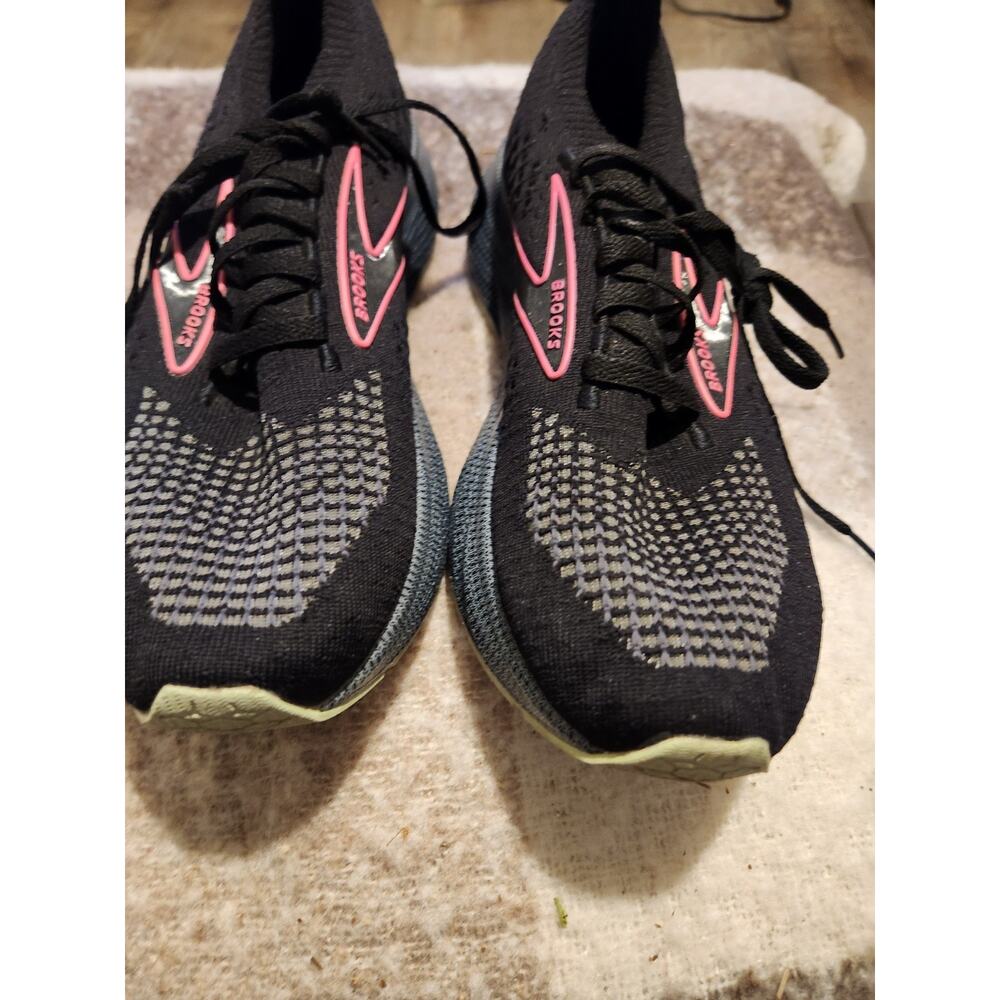 Brooks Womens Stealthfit Shoes 7.5